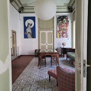 Pensión Mojocohouse, Palermo